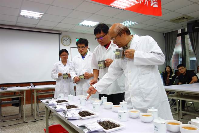 竹县》新竹县东方美人茶评鑑赛结果出炉 悠香茶园最大赢家